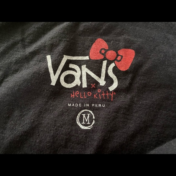 Hello Kitty short sleeve - Picture 2 of 3